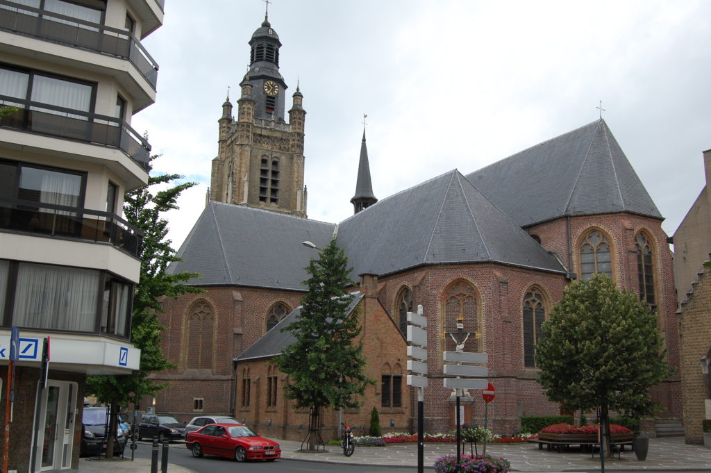 Stap eens in de voetsporen van Rodenbach en ontdek de stad Roeselare.